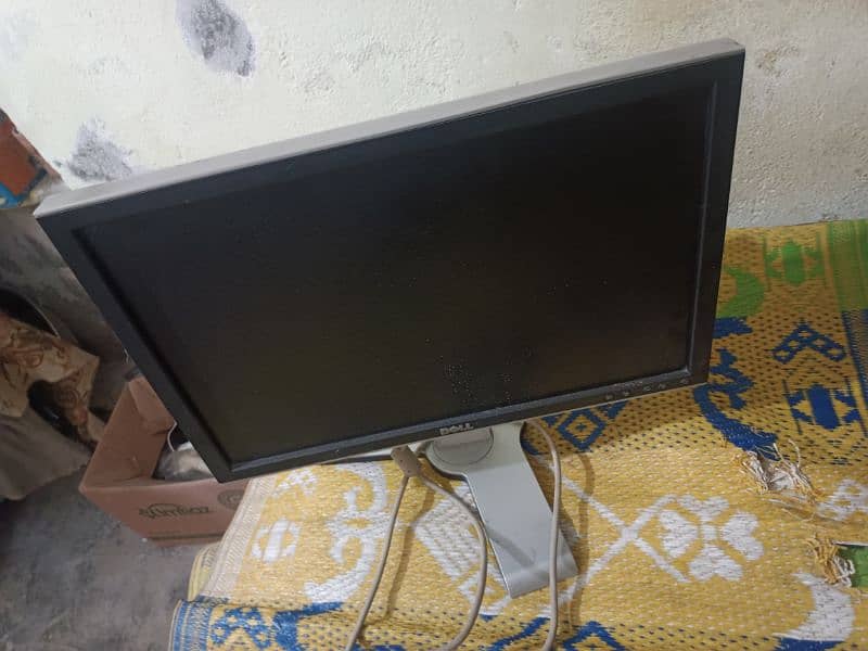 20 inch LCD for sale 3