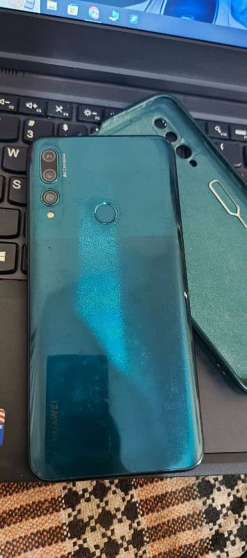 Huawei y9prime 4/128 1