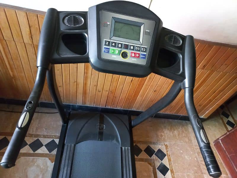 Renker's Electronic Automatic Treadmill - 120kg 1