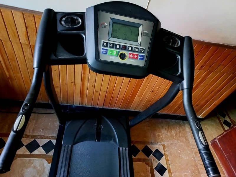 Renker's Electronic Automatic Treadmill - 120kg 2