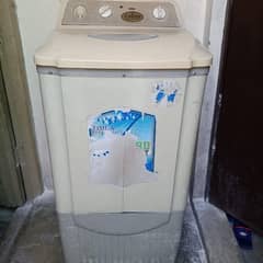 izone washing machine and spinner