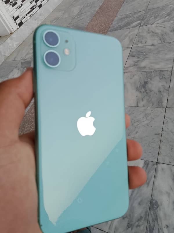 …Iphone 11… 3