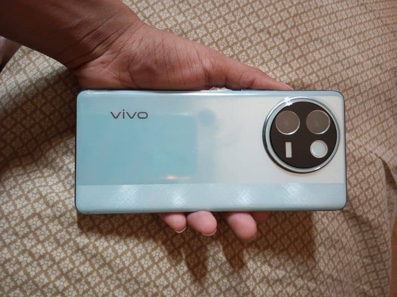 vivo 30e 1