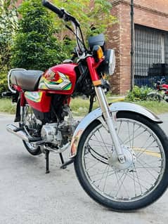 Honda CD 70 2023