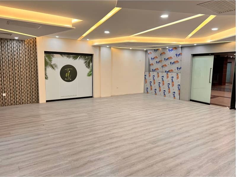 Area 1200 Sq Ft Corporate Office Available For Rent On Reasonable Rent Gulberg 3 Lahore 2