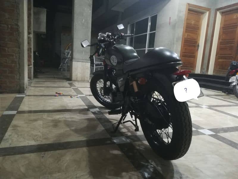 Hi Speed Infinity 150 Cafe Racer 3