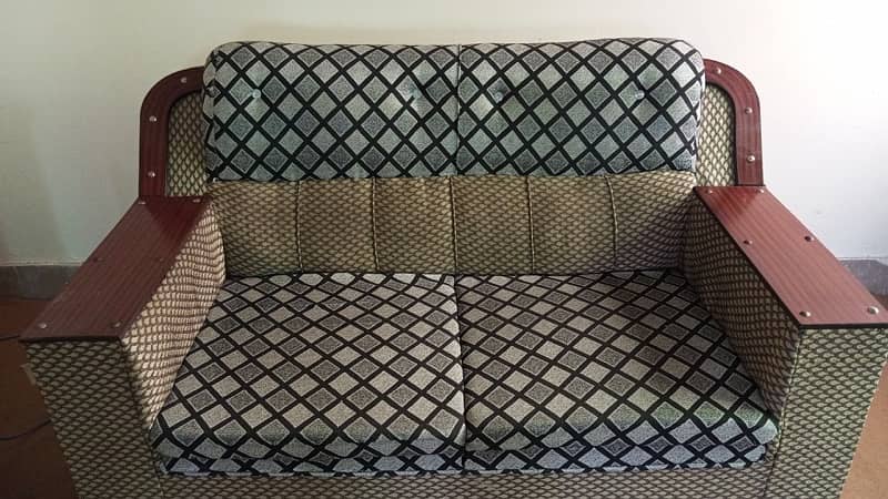 3 seater sofa 1