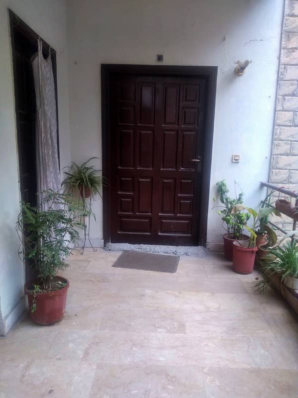 Flat For Sale Block 9 B 1 floor G15/4 Islamabad 16