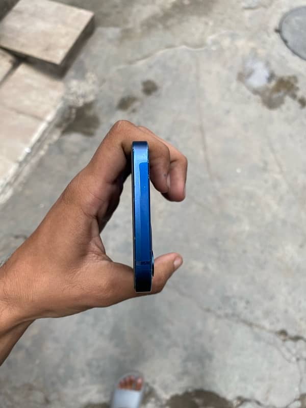 Iphone 12 Non PTA factory unlocked 64gb 8