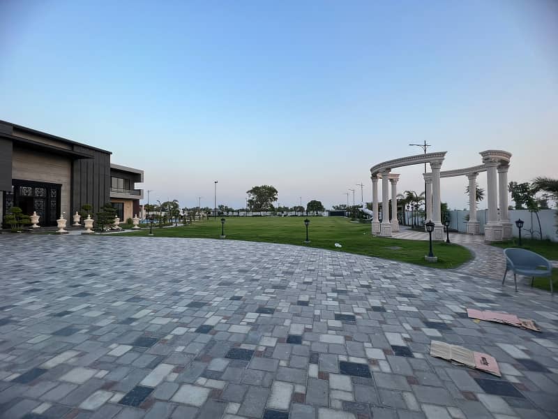 2 Acres 6 Bedrooms Fully Furnished Ultra Luxury Modern Design Farm House For Sale On Barki Road Lahore 7