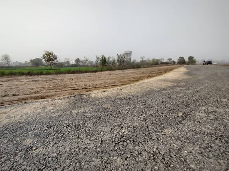 Corner 10 Marla Awesome Location Residential Plot No 948 For Sale In Dha Phase 5 M-Ext Lahore 0