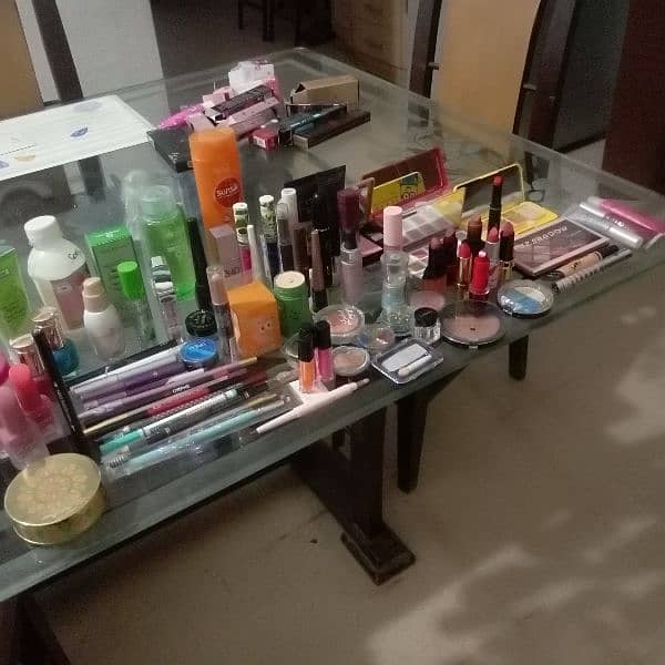 All makeup products available 18