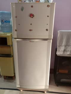 dawlance refrigerator