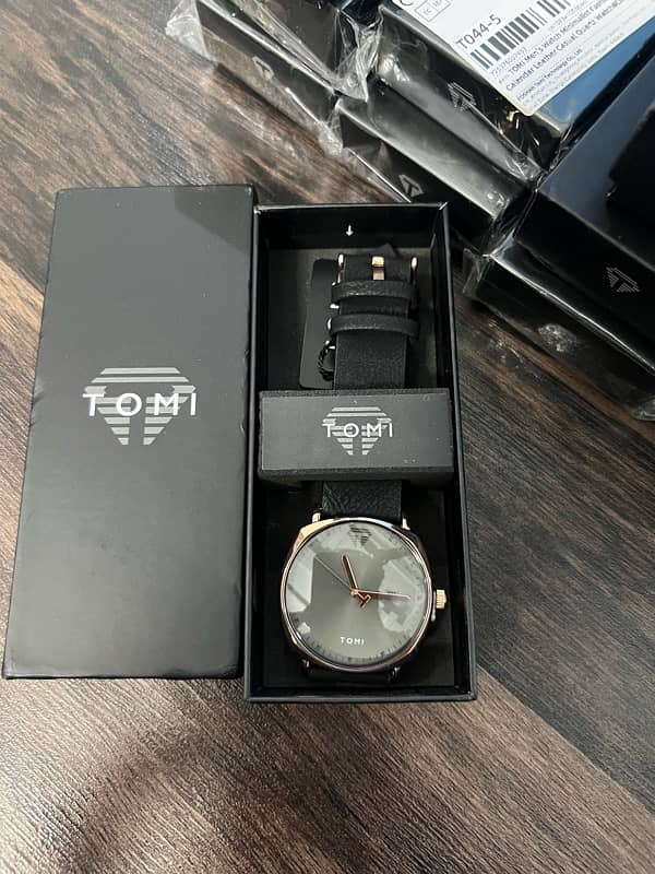 TOMI Minimalist Business Men's Quartz Watch 1