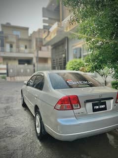 Honda Civic EXi 2005