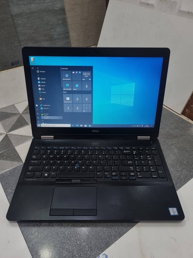 Dell Latitude E5570 8gb 256gb ssd 3