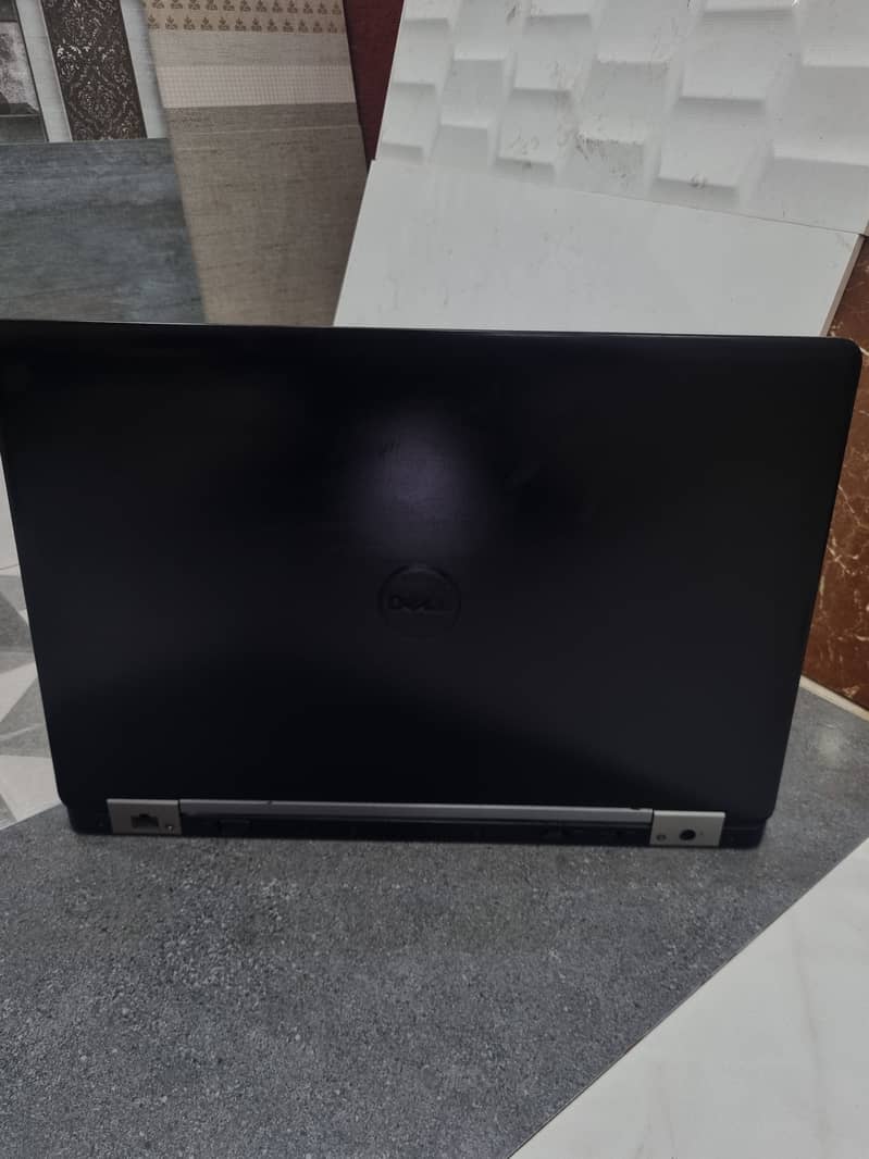 Dell Latitude E5570 8gb 256gb ssd 4