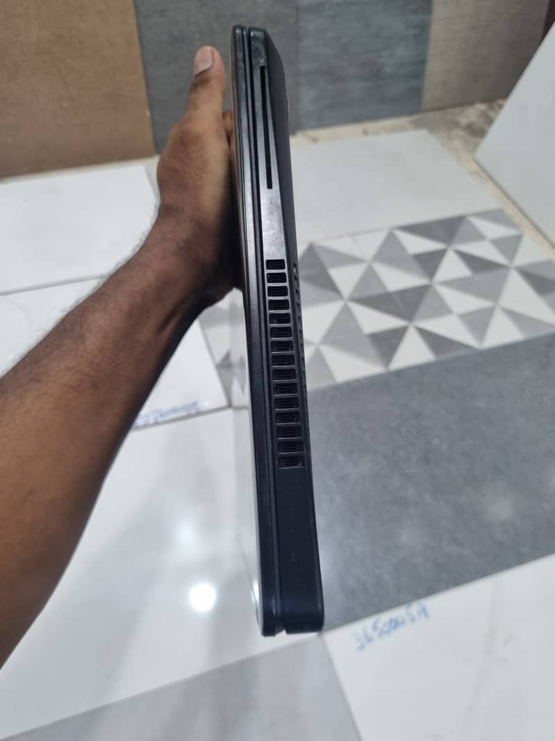 Dell Latitude E5570 8gb 256gb ssd 8