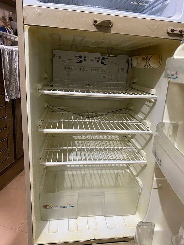 Pel fridge with staplizer 1