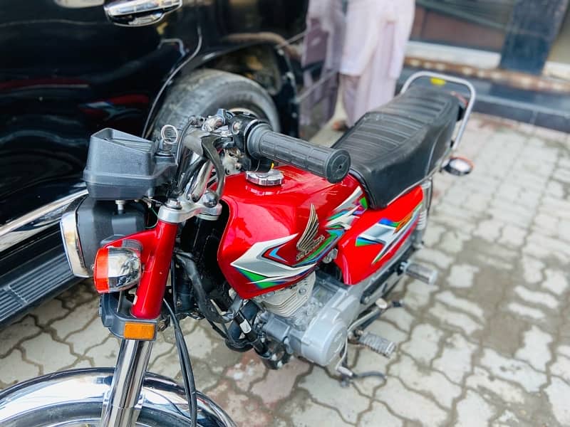 Honda 125cc 2023 7