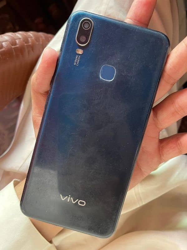 vivo y11   03233090022 7