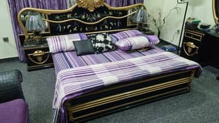 Bed set with dressing / mattress for sale