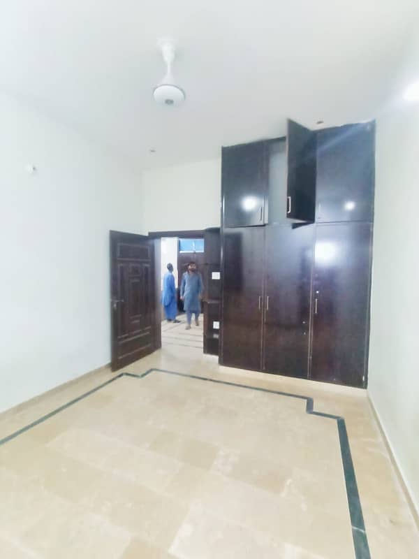 Ghouri town pH 4c2 First floor water electrity Available 3