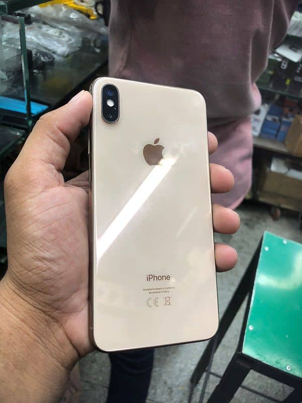 iPhone Xs max ( Non PTA ) 3