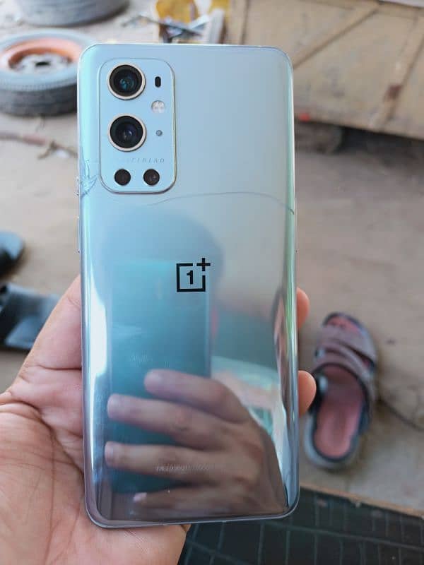 oneplus 9 pro 12 GB 256 GB Ok phone 7