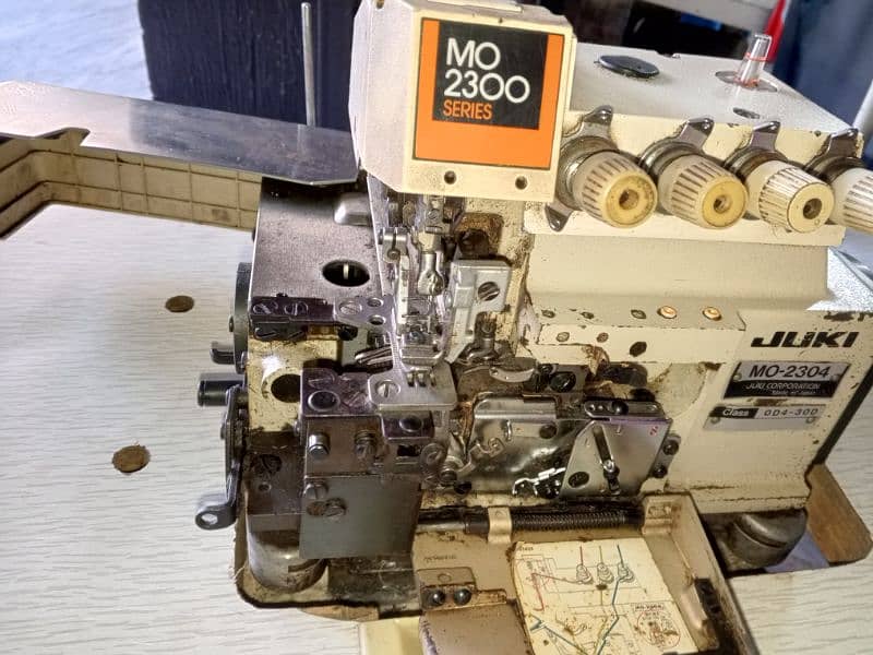 Juki piko & Overlock Machine japani 8