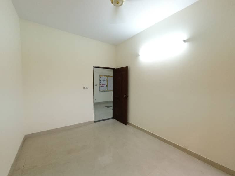 Flats For Sale 2 Bad And 3 G15 Markez Islamabad 11