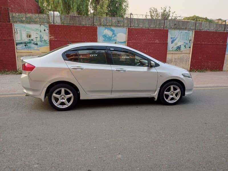 Honda City IDSI 2010 9