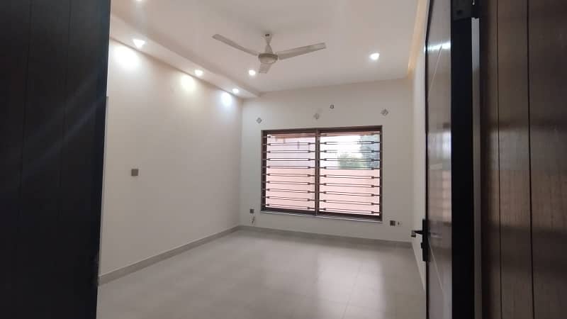 10 Marla, Corner House For Rent Sector C1 Bahria Enclave Islamabad 4