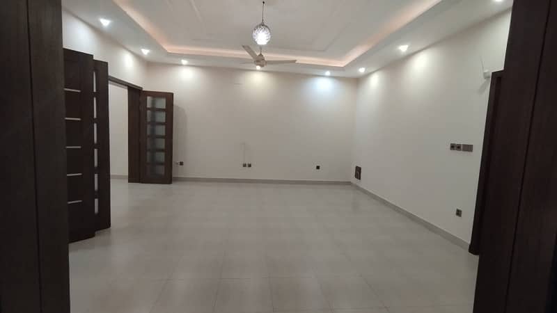 10 Marla, Corner House For Rent Sector C1 Bahria Enclave Islamabad 5