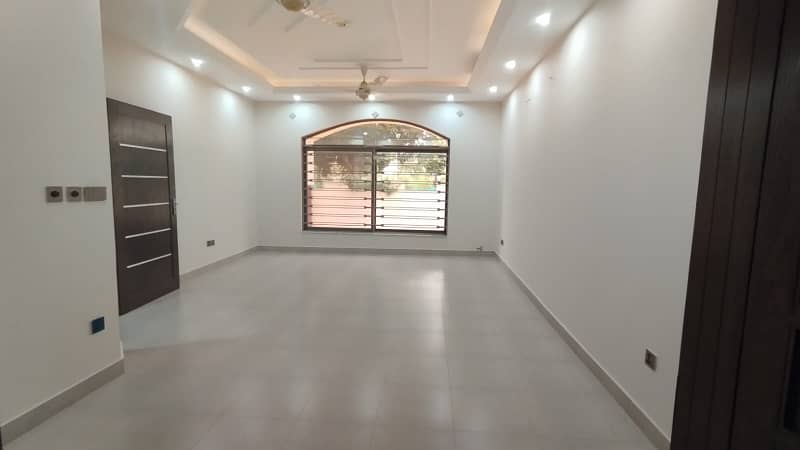 10 Marla, Corner House For Rent Sector C1 Bahria Enclave Islamabad 6