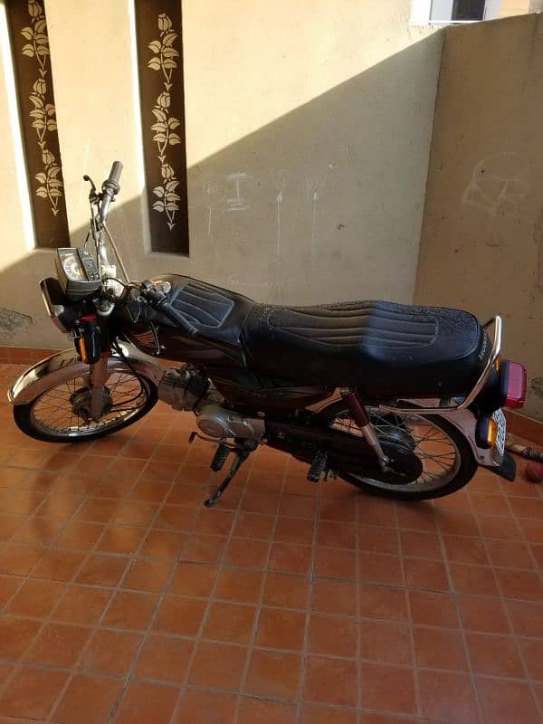 Honda CD70 1