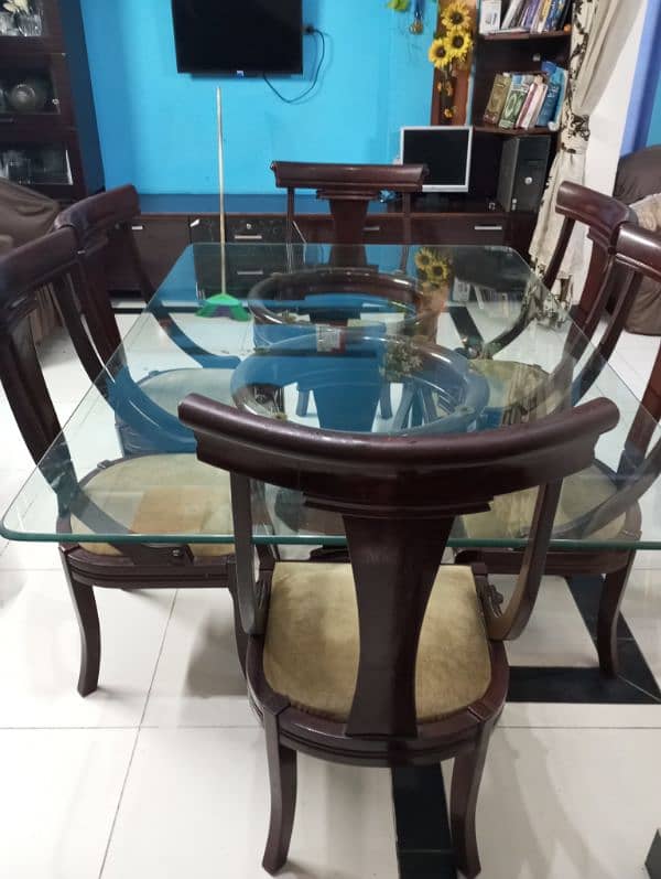 Master Dining Table with 6  Chairs 0