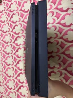 PS4 SLIM