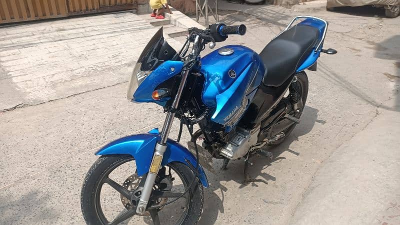 Yamaha YBR 125 4