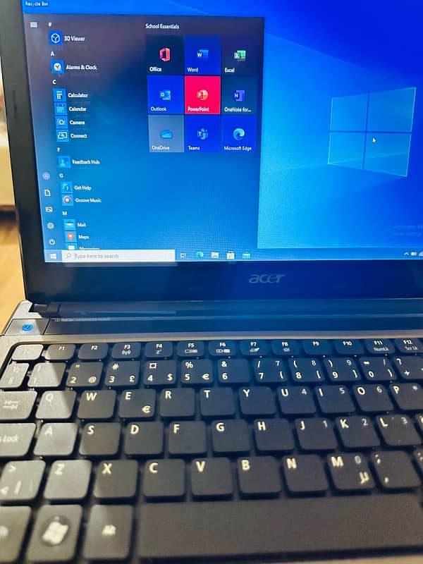 Acer Core i5 4GB/500GB 1