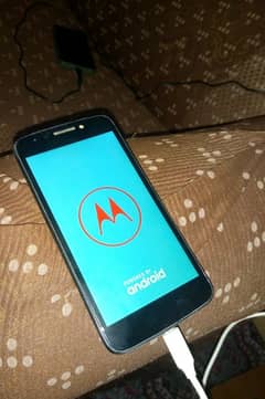 MOTO E4 GOOD CONDITION