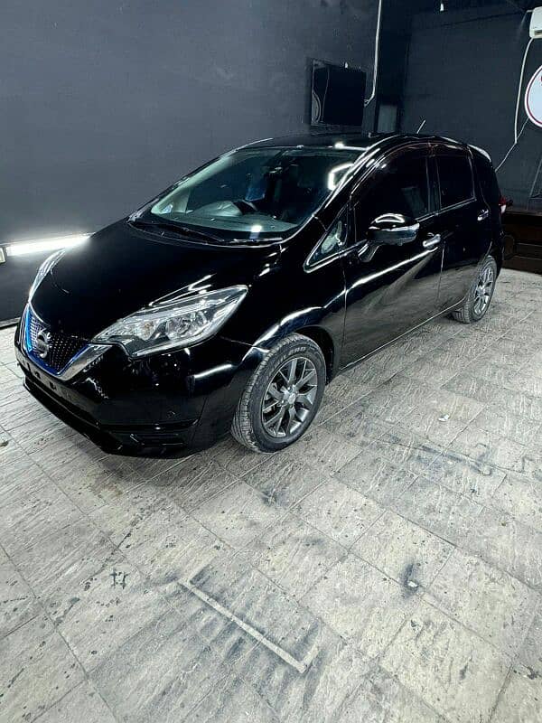 Nissan Note E Power 2016 3