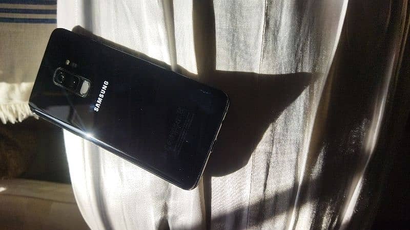 Samsung galaxy S9 plus 6GB 7