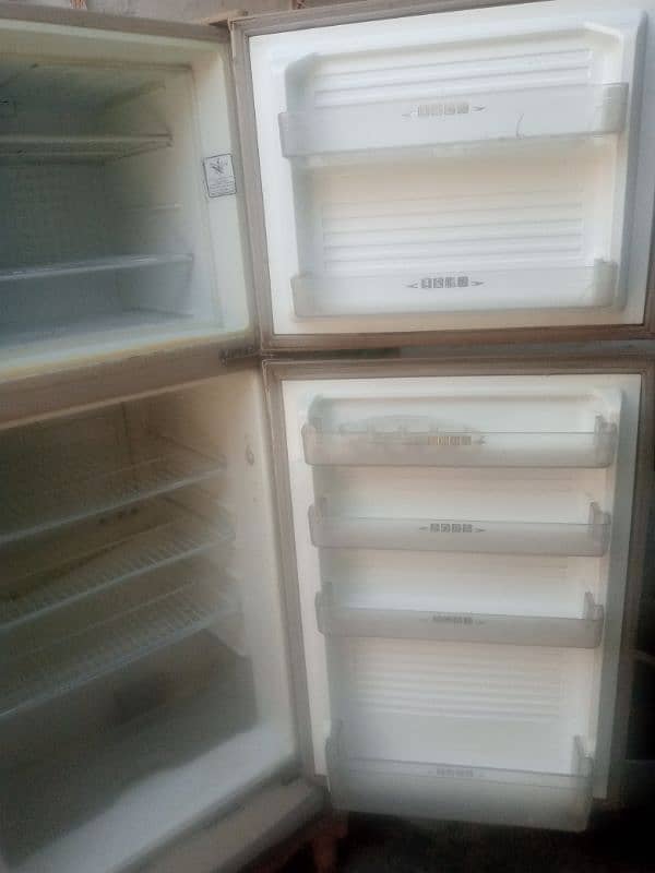 refrigerator in good condition. . . 3