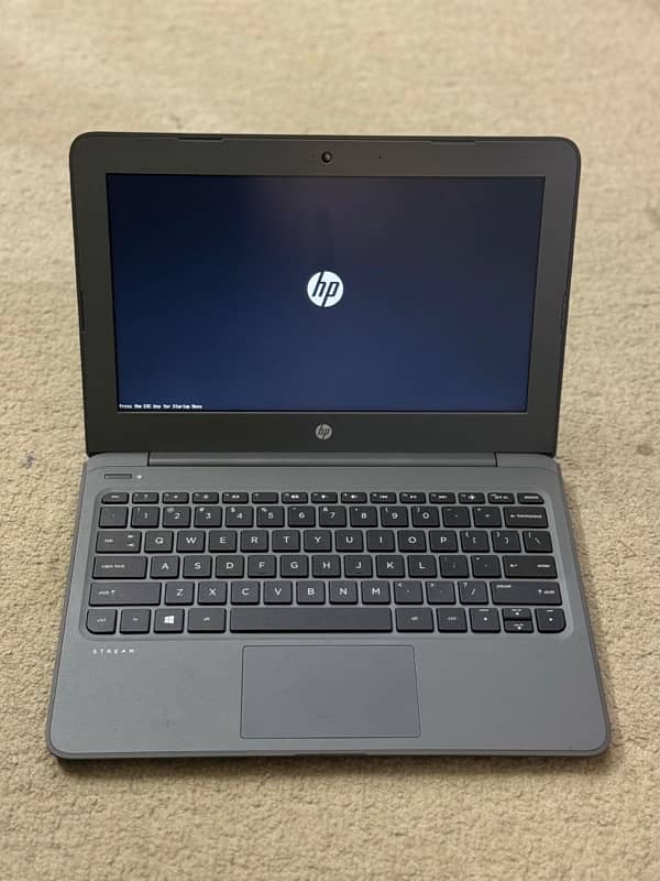 Hp streambook 11 pro g4ee window 10 pro 1