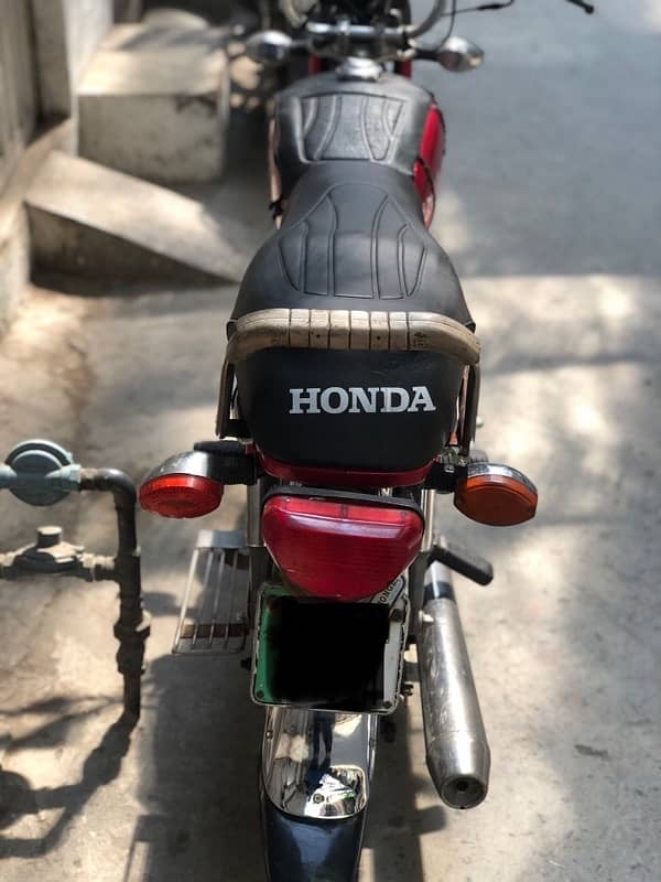 HONDA CD 70 GOOD CONDITION 3