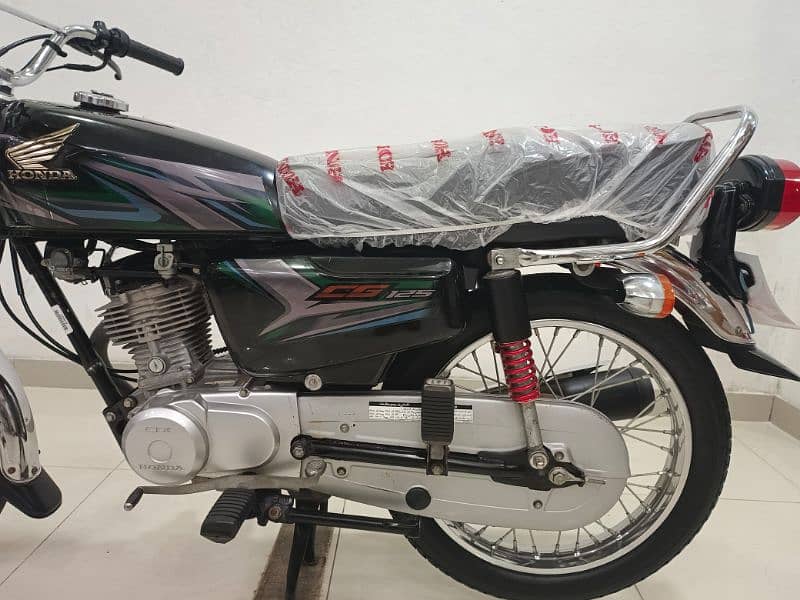 Honda CG 125 2023 Model 2