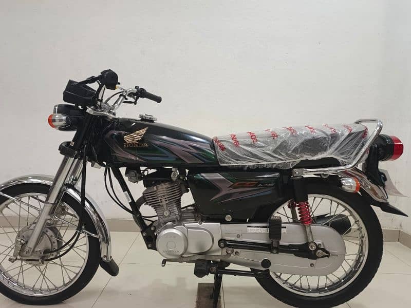 Honda CG 125 2023 Model 5