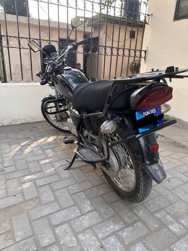 SUZUKI GS 150 | TRAVELLING BIKE | LUSH CONDITION 2