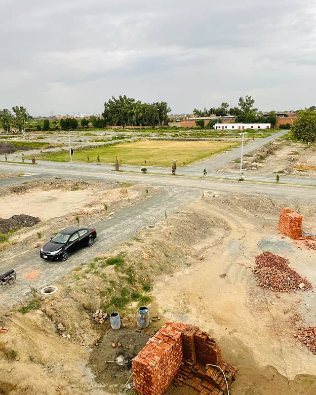 3,4 & 5 Marla LDA Approved Plots on 3.5 Year Easy instalments Near To Bahria Town Lahore 4